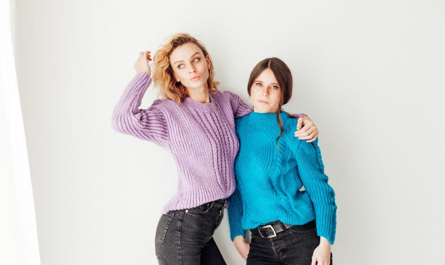 Pullover für damen als vielseitige basis in deinem kleiderschrank